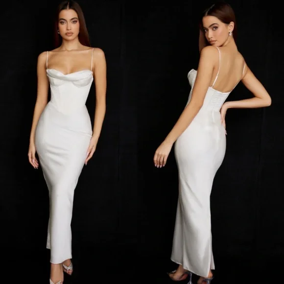 HOUSE OF CB L D-DD Charmaine' Ivory white Corset Maxi midi‎ Dress - Picture 3 of 14
